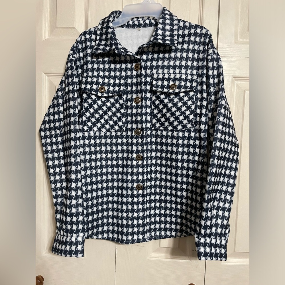 Women’s Navy Blue Plaid Print Single Breasted Fashion Coat Size Medium